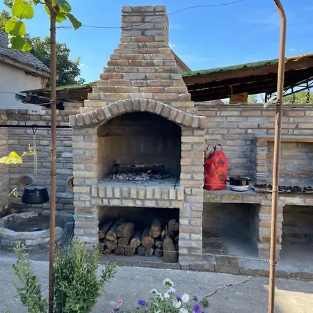 Kuca Na Selu “anna” *